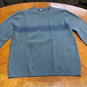 Men’s Cherokee Sweater (Medium)